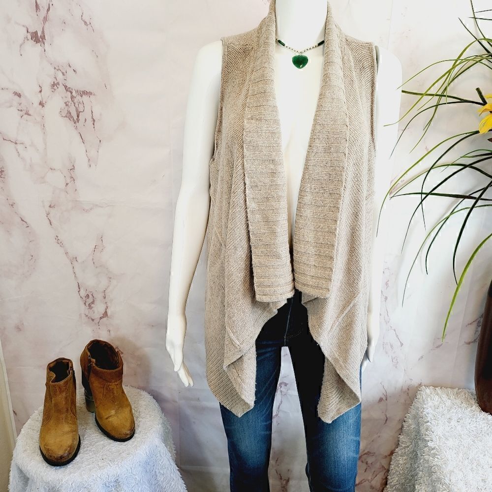 Willi Smith sleeveless Spring cardigan